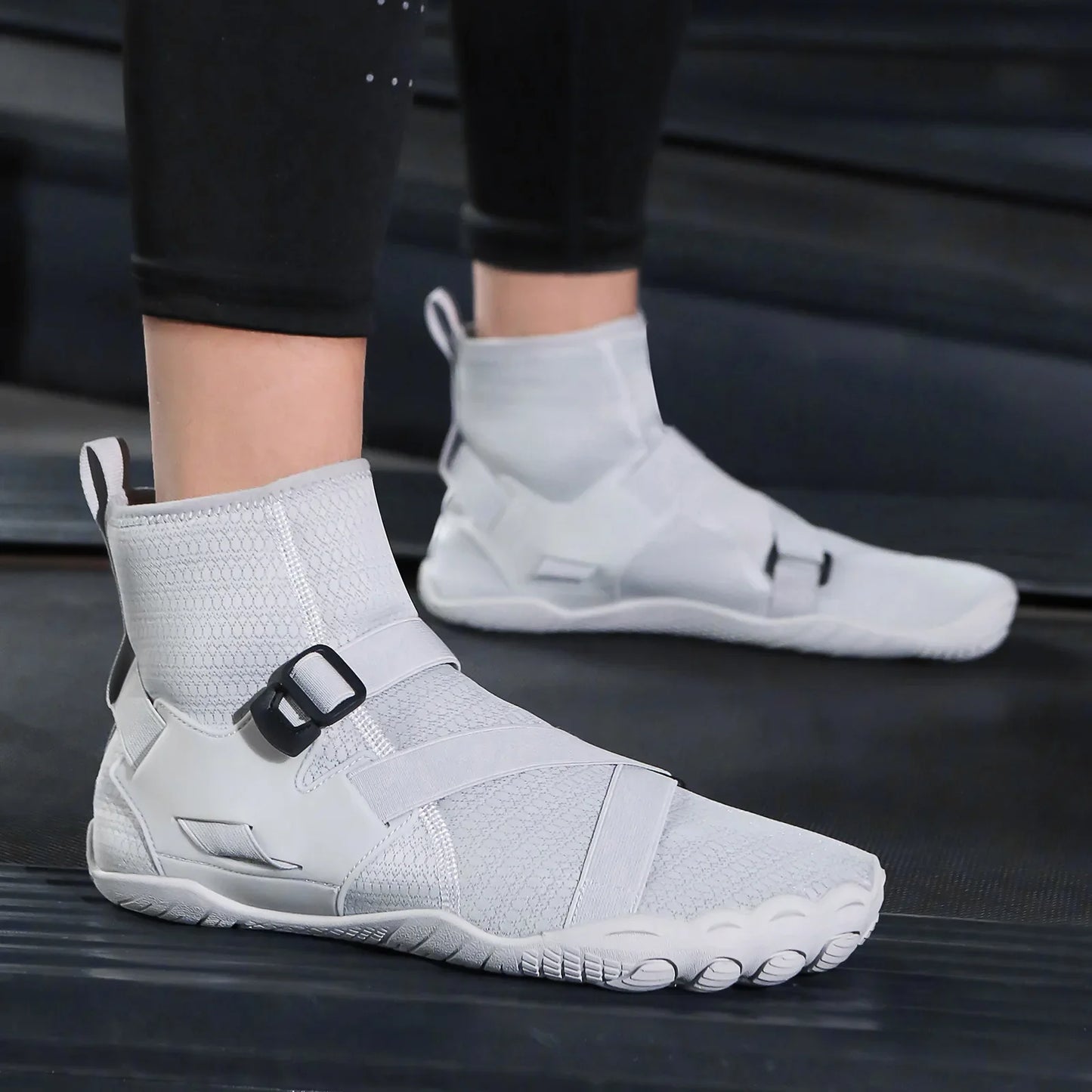 Torque High-top Barefoot Shoes
